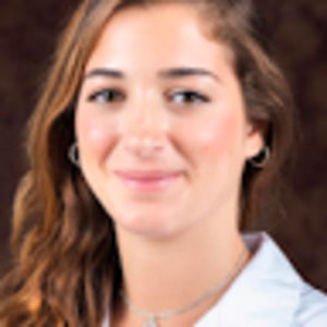 Meet your Posher, Yasmine